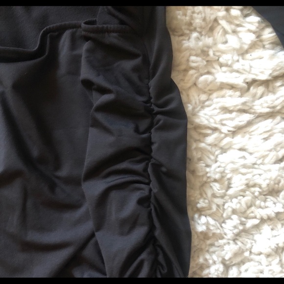 Amazon right fitting dress - Picture 3 of 4